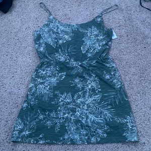 old navy brand new floral dress size XL